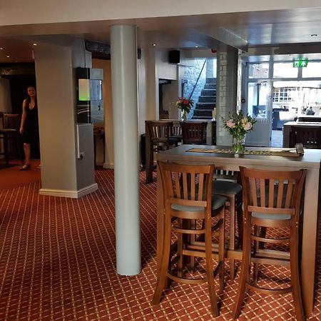 The Portcullis Hotel Chipping Sodbury Dış mekan fotoğraf