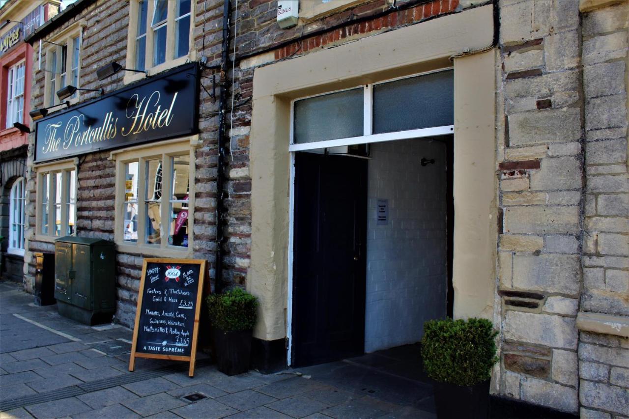 The Portcullis Hotel Chipping Sodbury Dış mekan fotoğraf